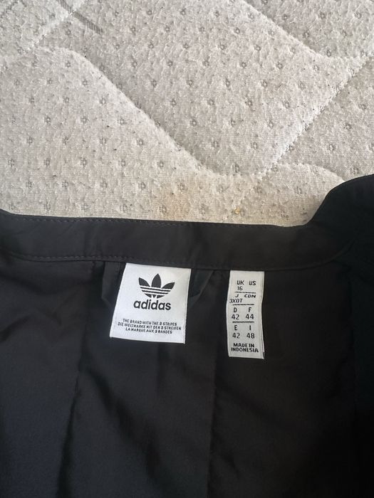 Adidas Originals дамски елек