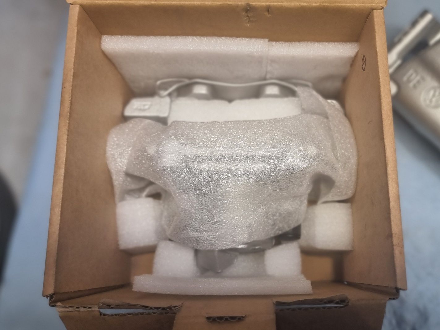 Спирачни апарати (предни) от Golf 4, Audi A3 8L, Seat Leon, Bora