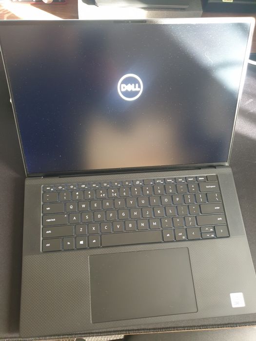 Dell xps 9500 i7 32gb ram 1tb ssd