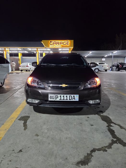 Jentra full sotiladi Gentra