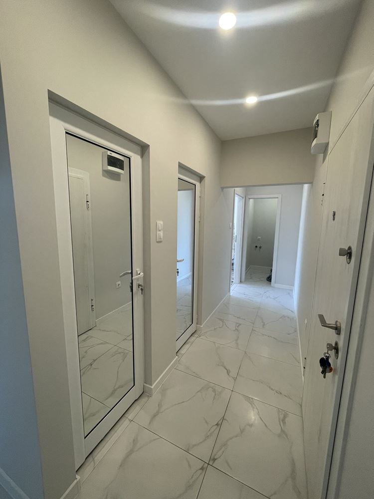 Продава се Тристаен апартамент в София, Хаджи Димитър - 75 кв.м за 2374 €/кв.м - Снимка #1