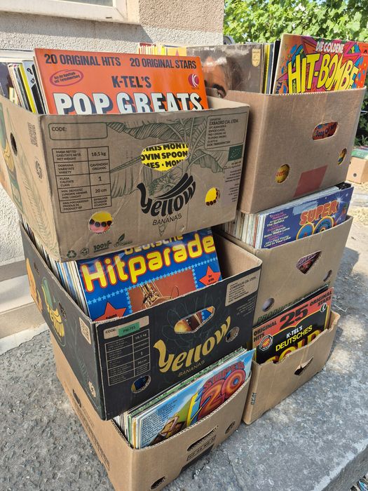 Vând Lot 200 Discuri Vinil colectie muzica usoara mixta straina