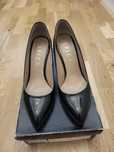 Pantofi cu toc stiletto piele naturala lăcuită Otter mărimea 36