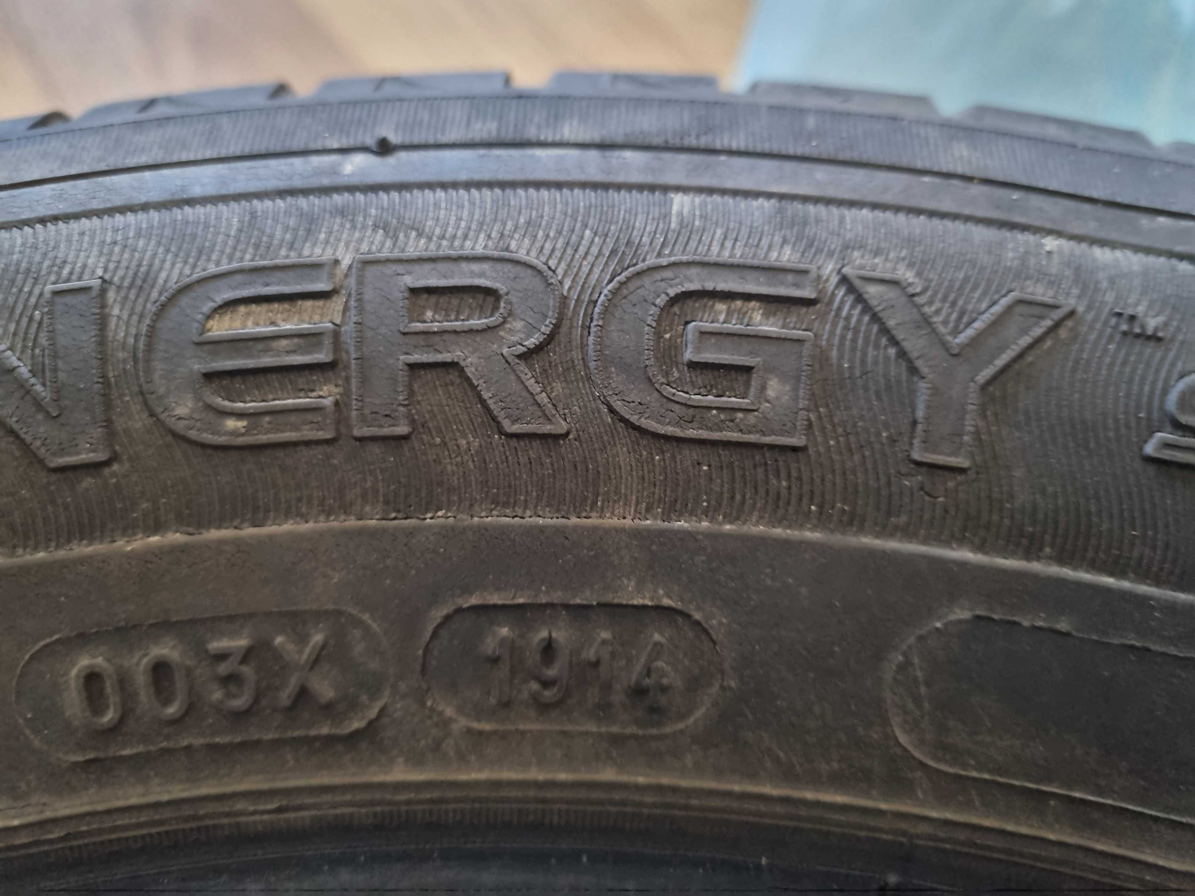 Set 4 pneuri vară Michelin 195 60 16 preț set 160 de lei