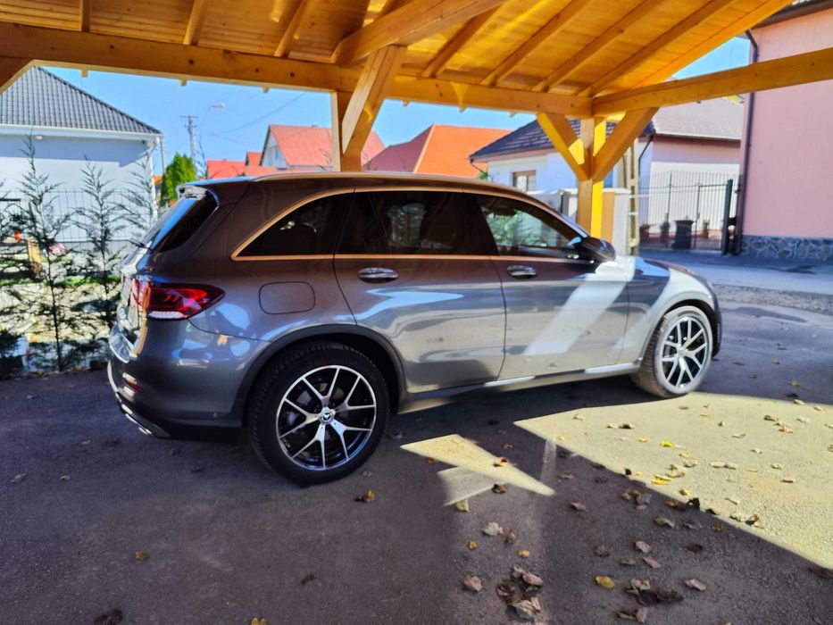 Mercedes GLC 220d 4MATIC, AMG Line ,Tva deductibil, raport CarVertical