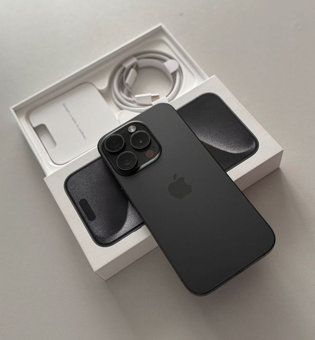 iPhone 15 Pro 256GB Black Titanium