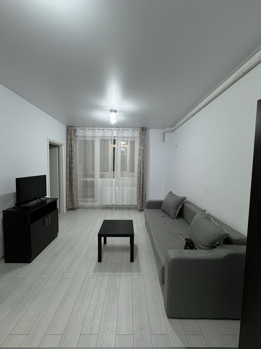 Inchirez garsoniera dubla in Militari Residence