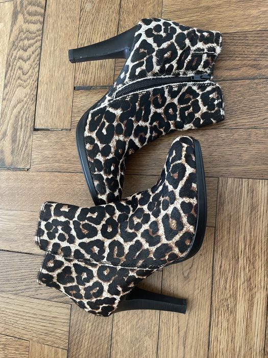 Ghete piele imprimeu leopard NOU fara eticheta