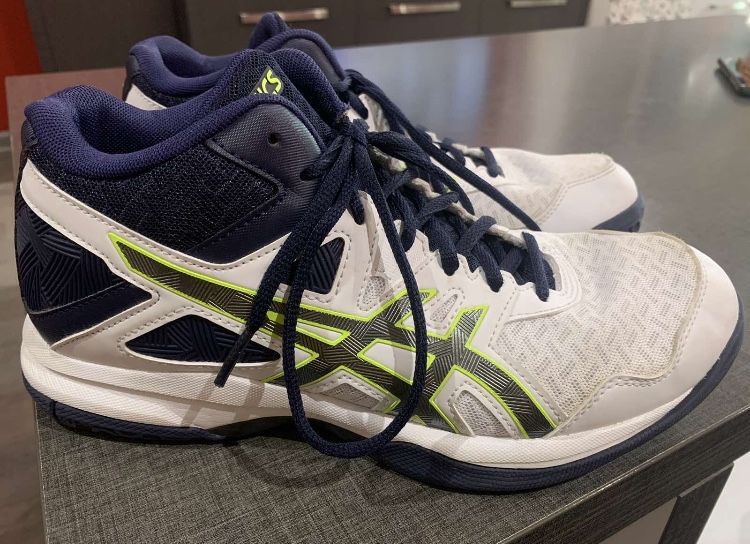 Обувки Asics