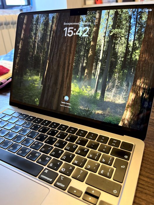 Macbook M2, 13,6 экран, версия 15,6, 2022 г