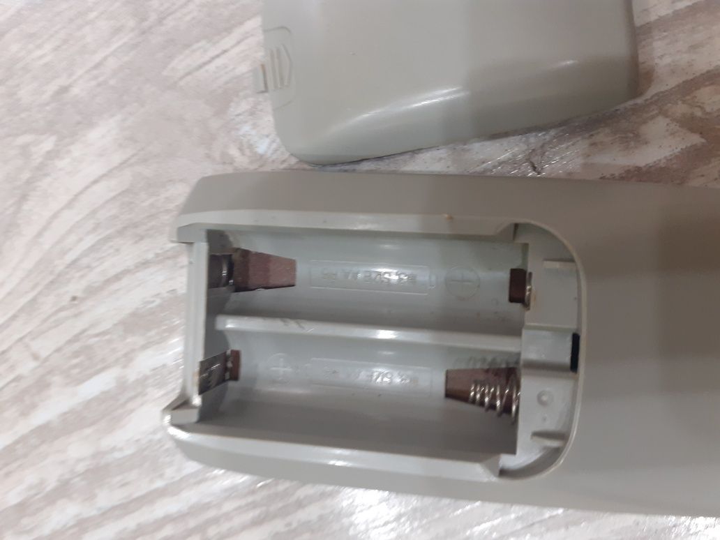 Продавам дистанционно за sony rxd 8  rx88 rx99 rxd9
