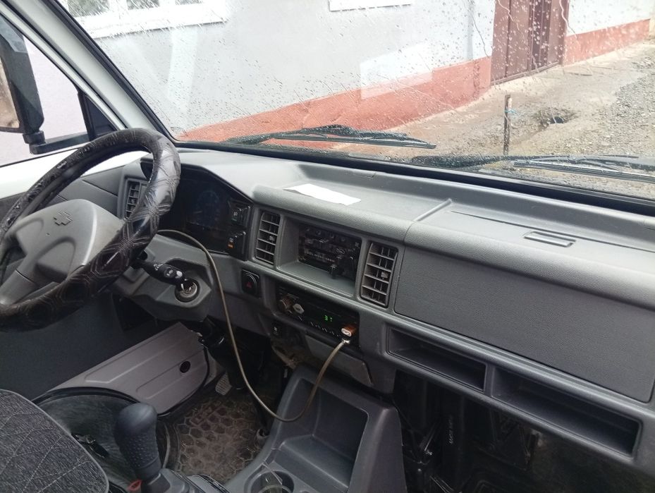 Дамас сотилади йили 2023 87минг юргани матор мос каропка зор иши йок