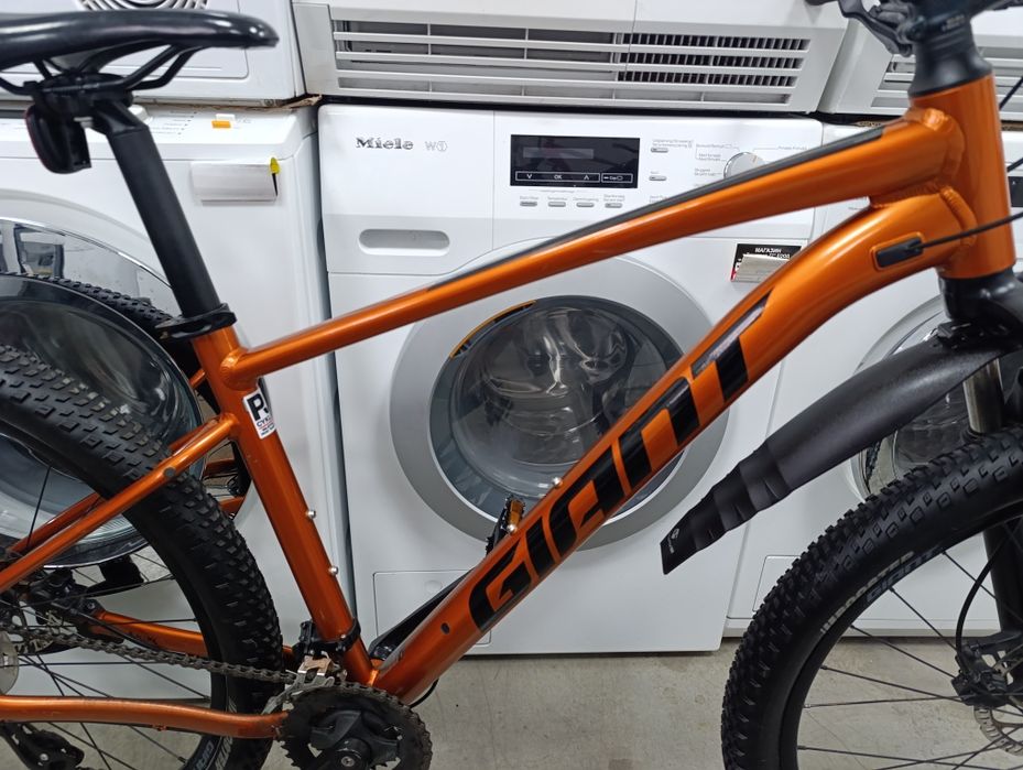 Планински велосипед GIANT TALON