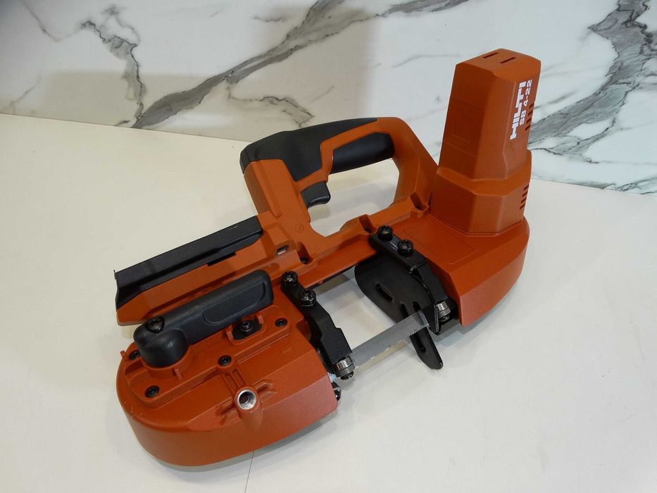 НОВО - Hilti SB 4 - 22 / Nuron - Лентов трион / банциг