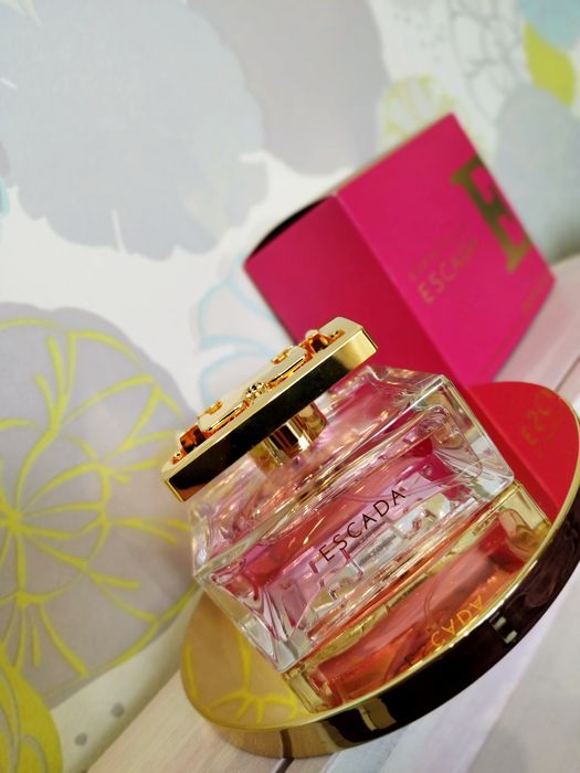 Парфюм Especially Escada