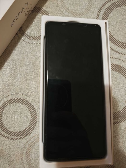 Смартфон SONY Xperia 1 III