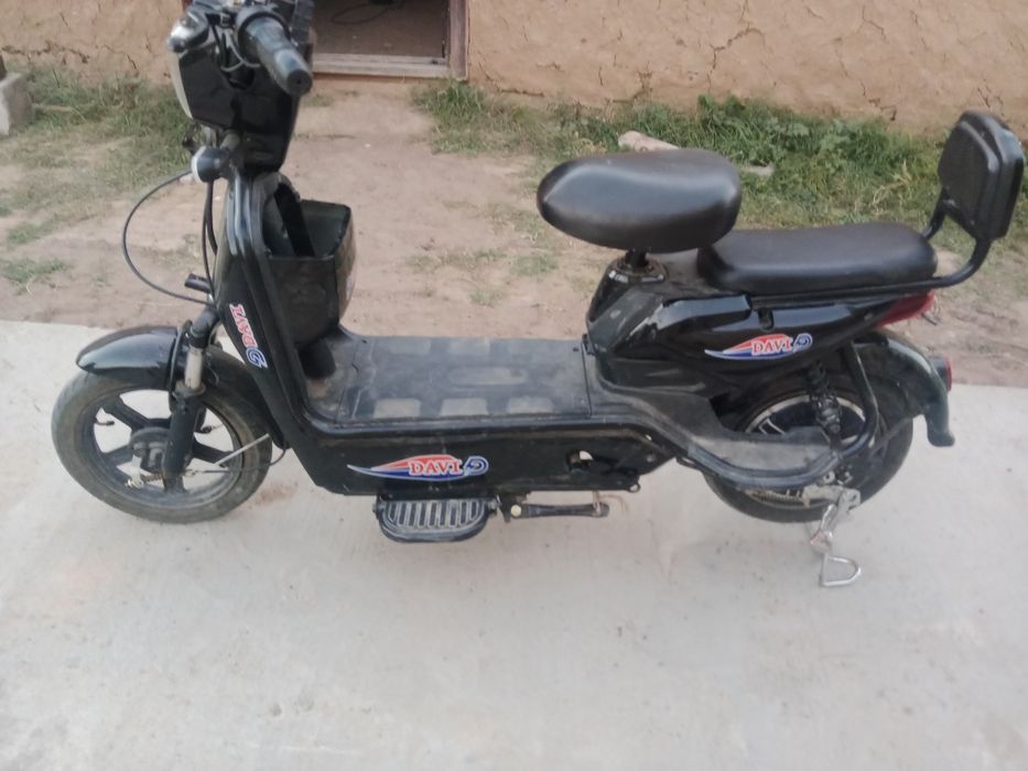 Электронискутер дави