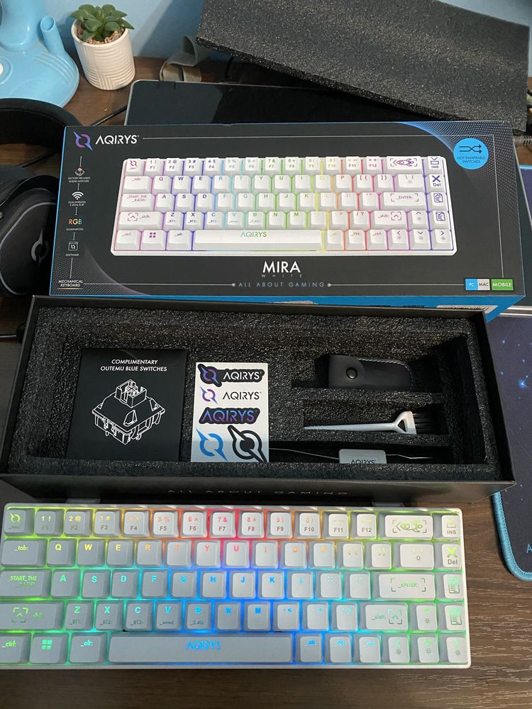 Tastatura gaming Aqirys Mira