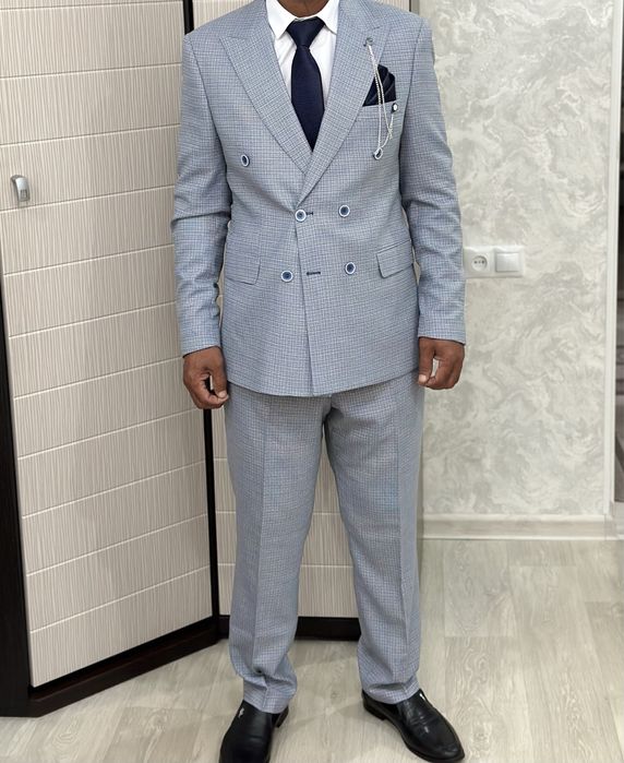 Продаётся костюм шалбар Новый, надевался всего один раз.