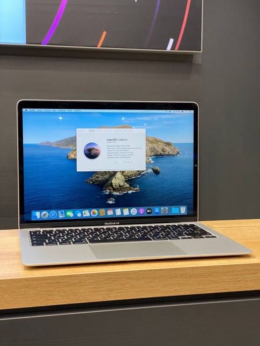 Apple Macbook Air Retina 8/128Gb "Silver" A1932. EAC