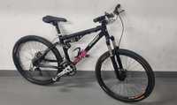 Bicicleta full suspension