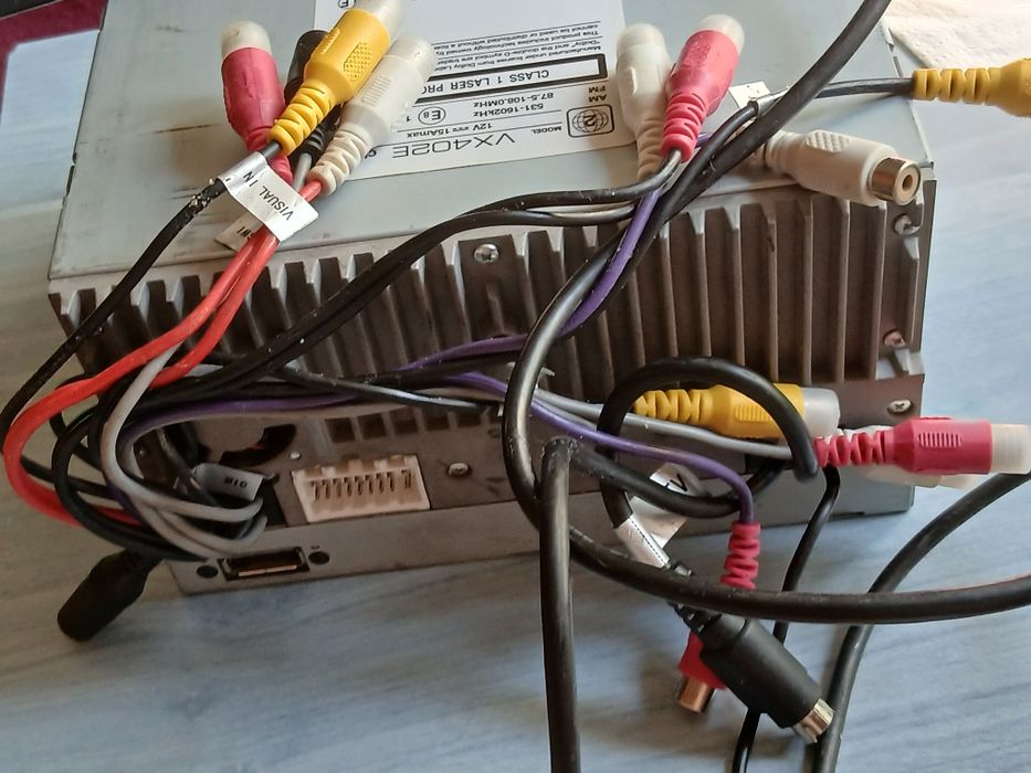 Multimedia Auto Clarion VX402E 800 Lei