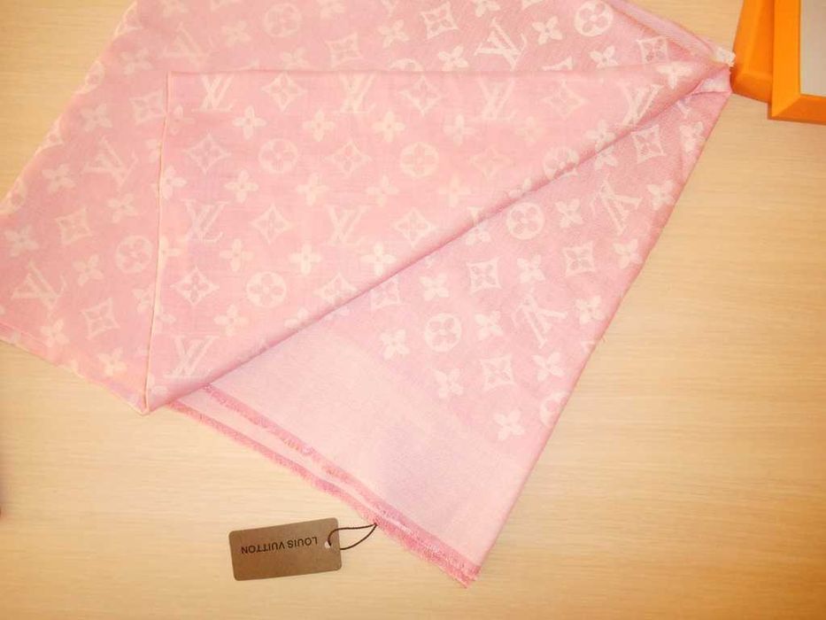 Eșarfă pentru femei Louis Vuitton, cașmir 98-433