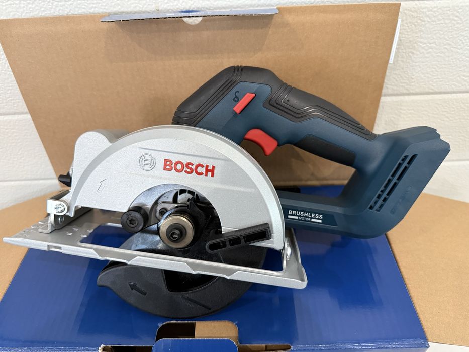 Акумулаторен ръчен циркуляр Bosch