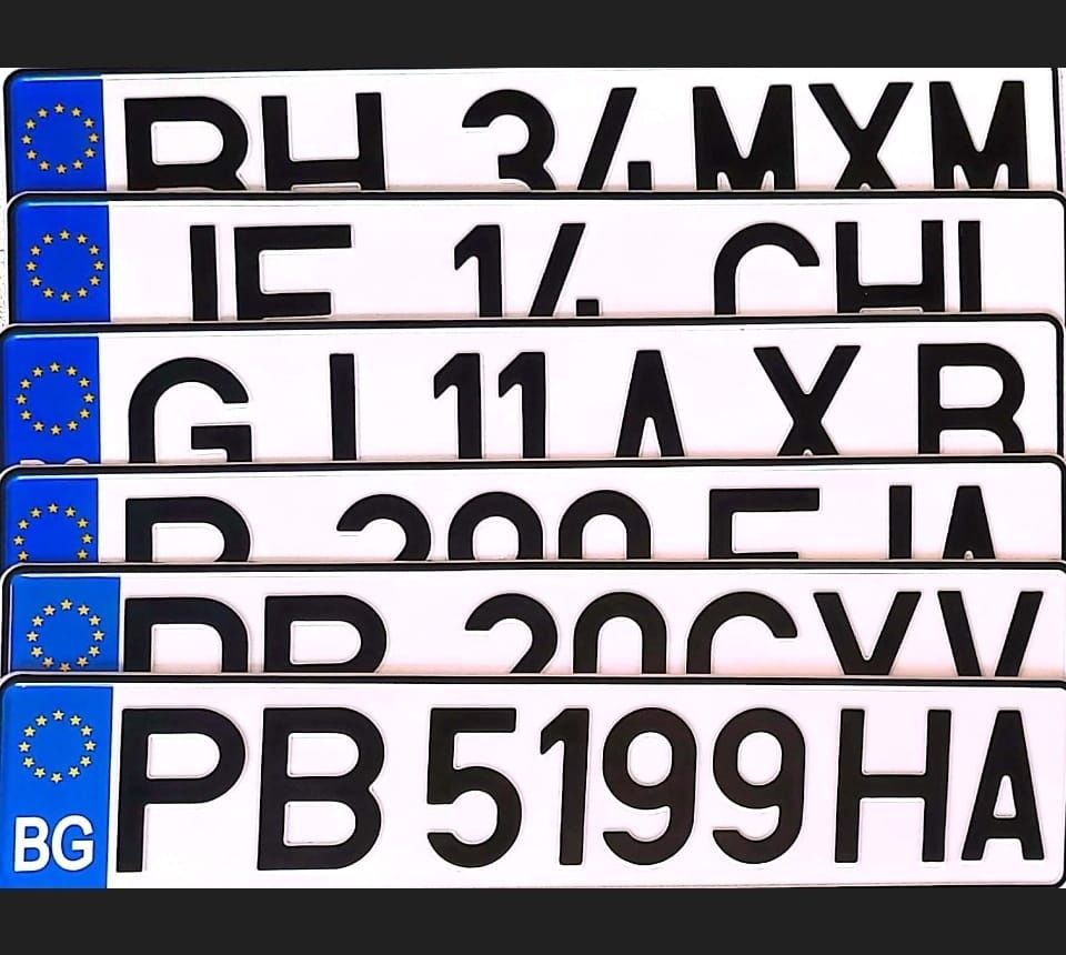 Numere auto ornamentale