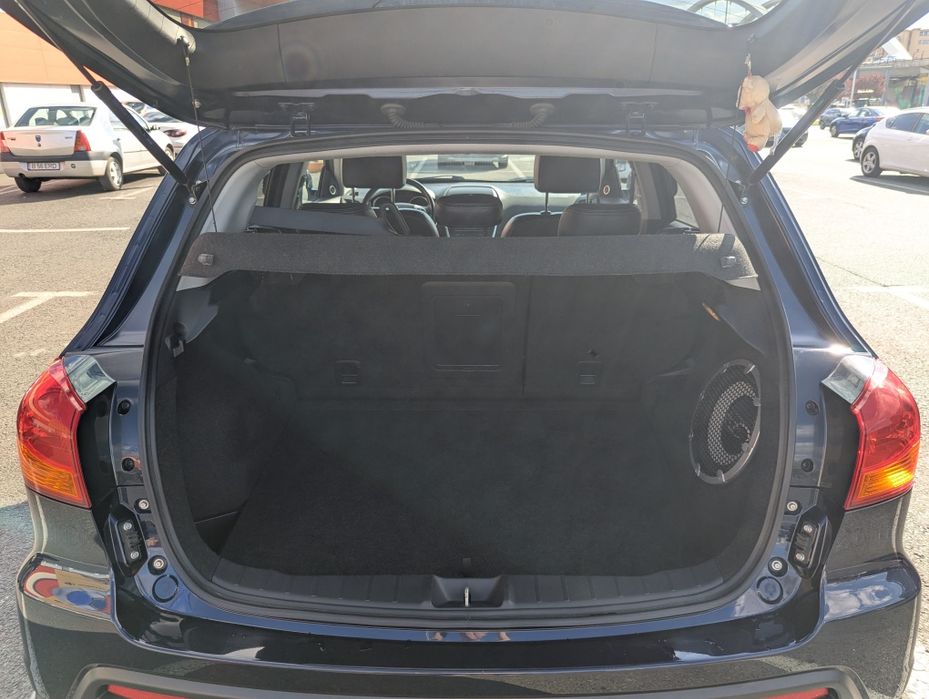 Mitsubishi ASX 1.8 DID INSTYLE 4WD