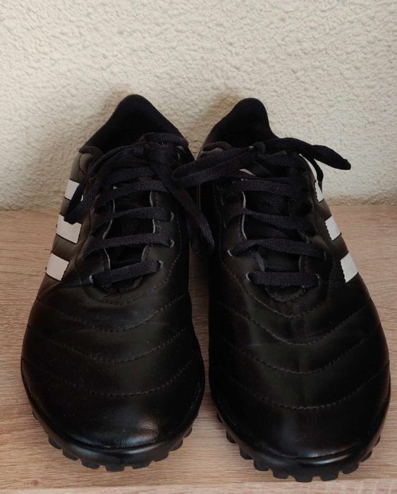 Crampoane Adidas,Mar.38,5