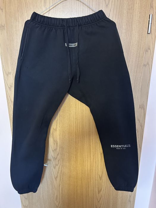 Черно Essentials Fear of God долнище