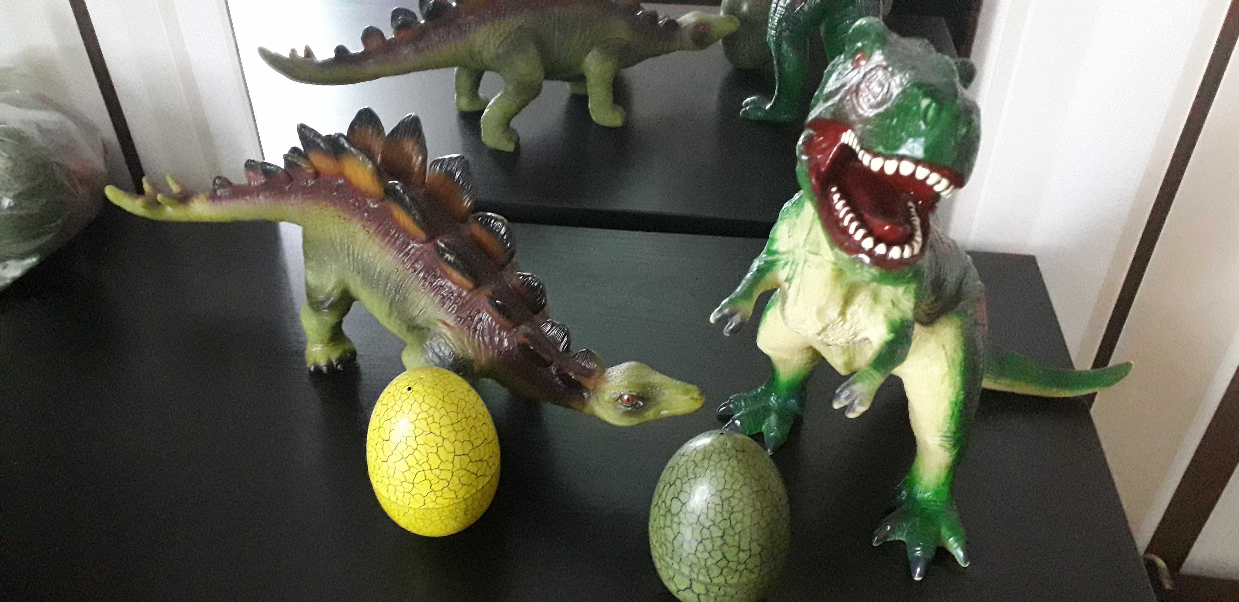 Лотове динозаври