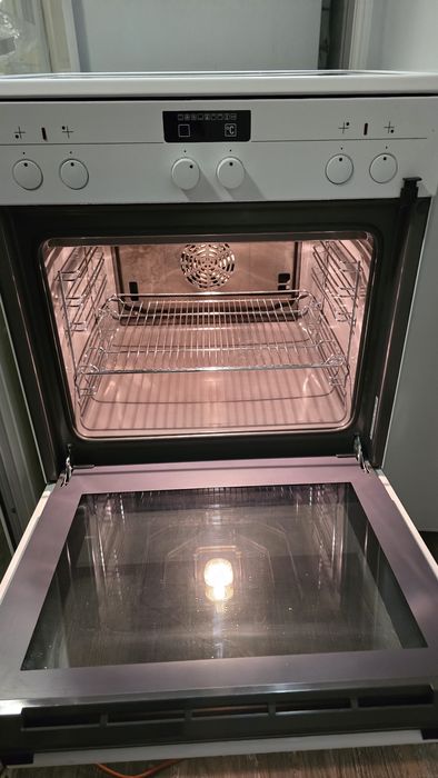 Печка Siemens 60см