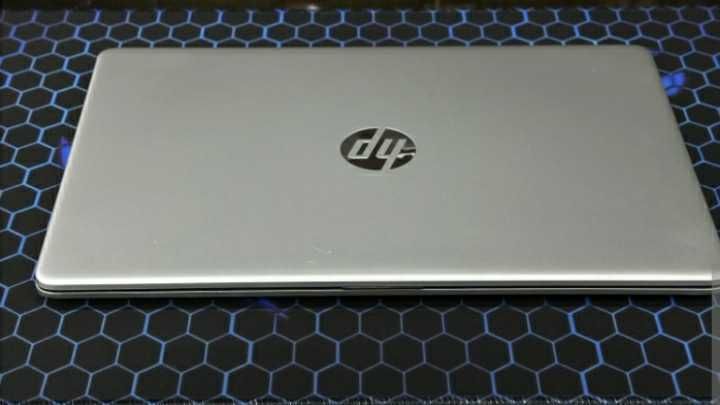 HP LapTop i5-1135G7