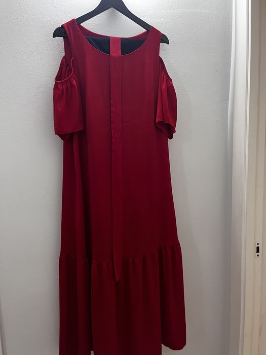 Продам платье новое!