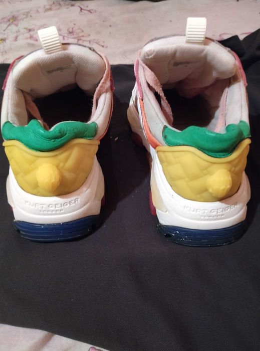 Adidași Kurt Geiger London