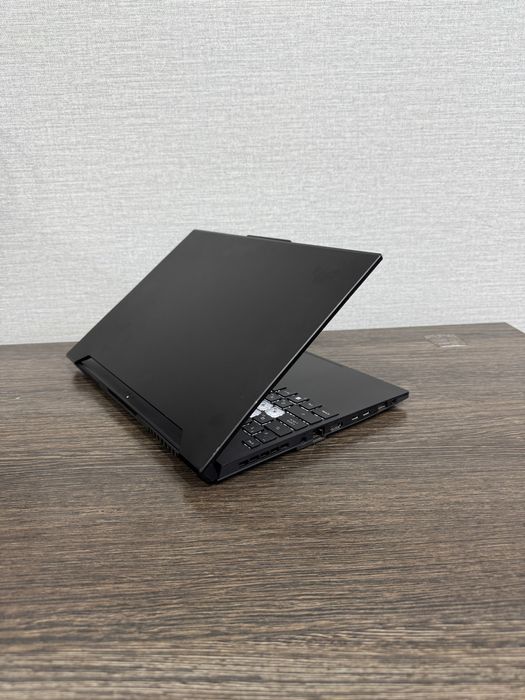 16-Ядерный Asus TUF Dash intel Core i7 12th Gen RTX3050TI Как Новый!
