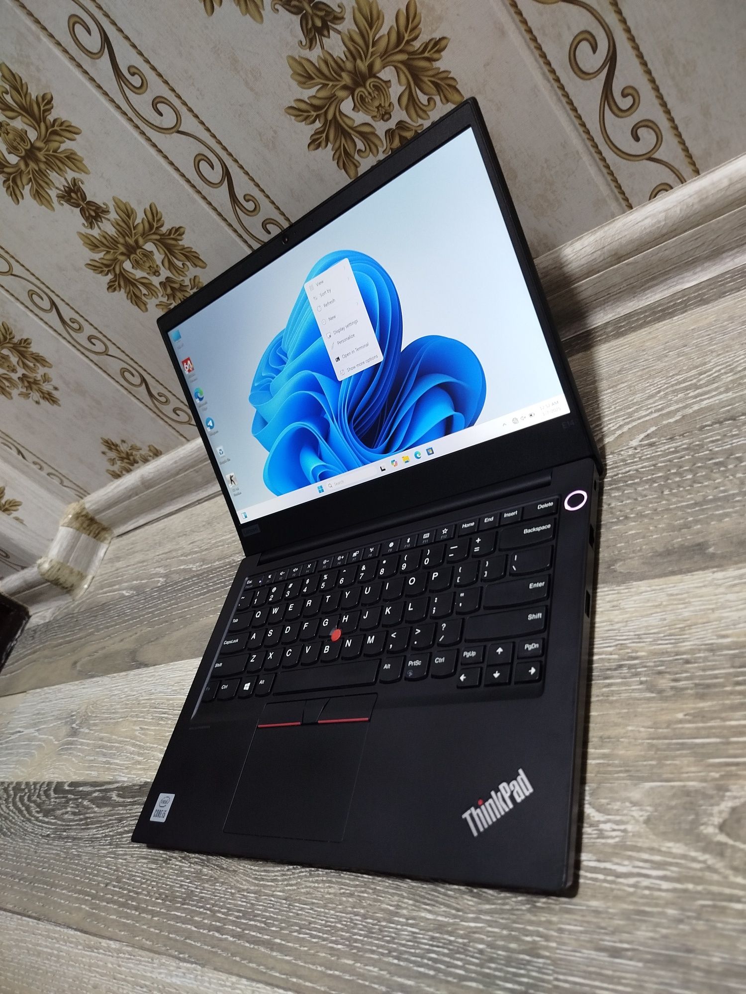 Lenovo i5-10210U(10-avlod) 8/256 TOUCH ID(otpechatka) bor