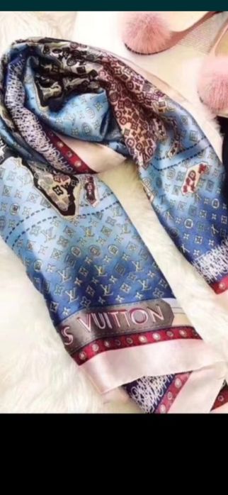 Eșarfă Louis Vuitton, Chanel, model 2026, 180×90cm,