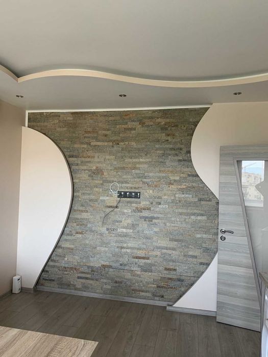 Дава се под наем Тристаен апартамент в Пловдив, Кючук Париж - 70 кв.м за 325 € - Снимка #2