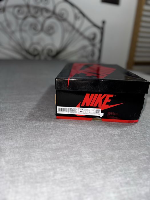 Air Jordan 1 Bred Patent