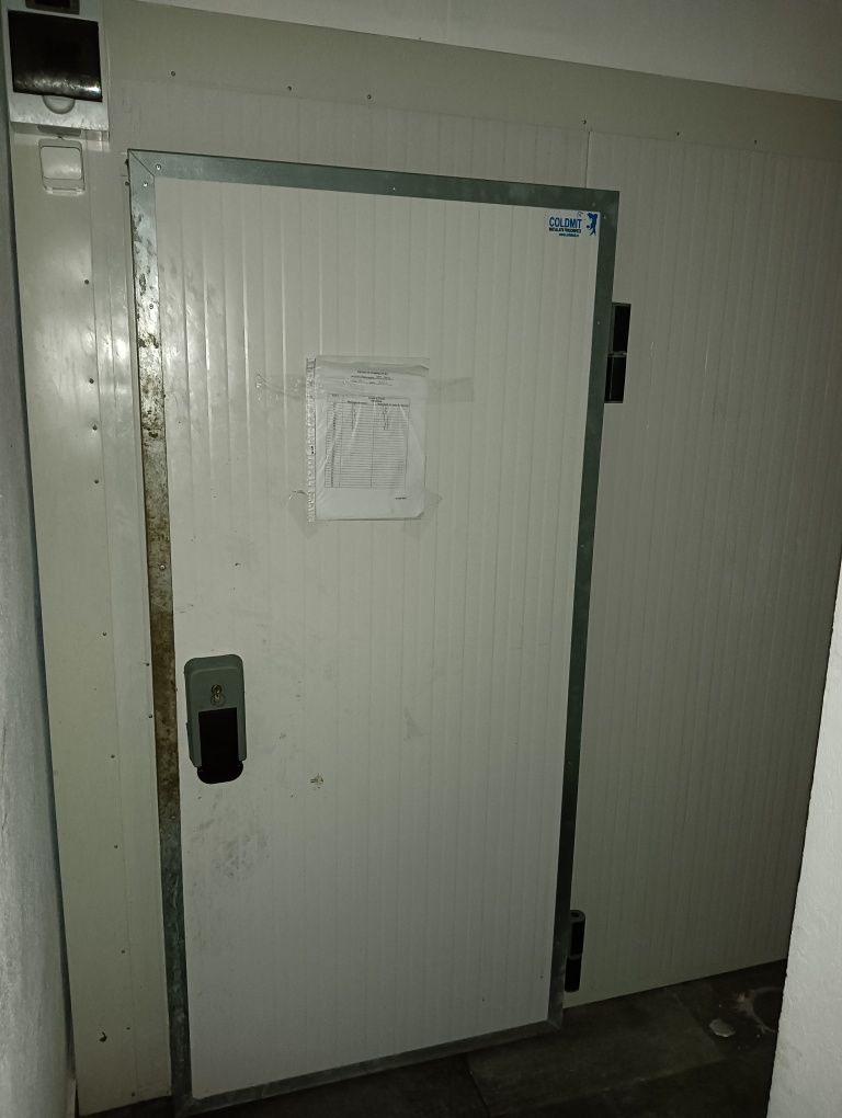 Camera frig/refrigerare,4x3x2.15m