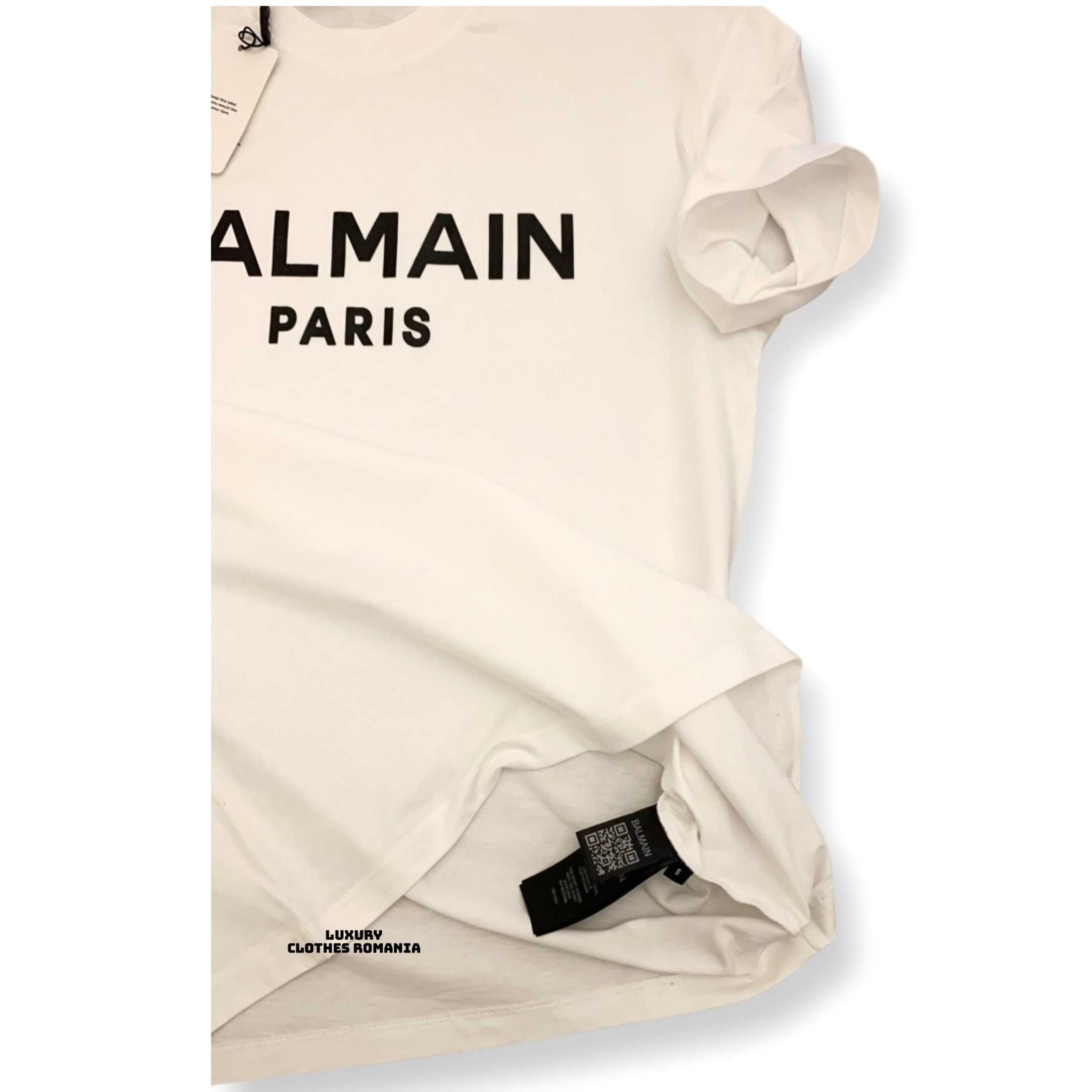 Tricou Balmain Paris flocked logo T-shirt disponibil pe negru&alb
