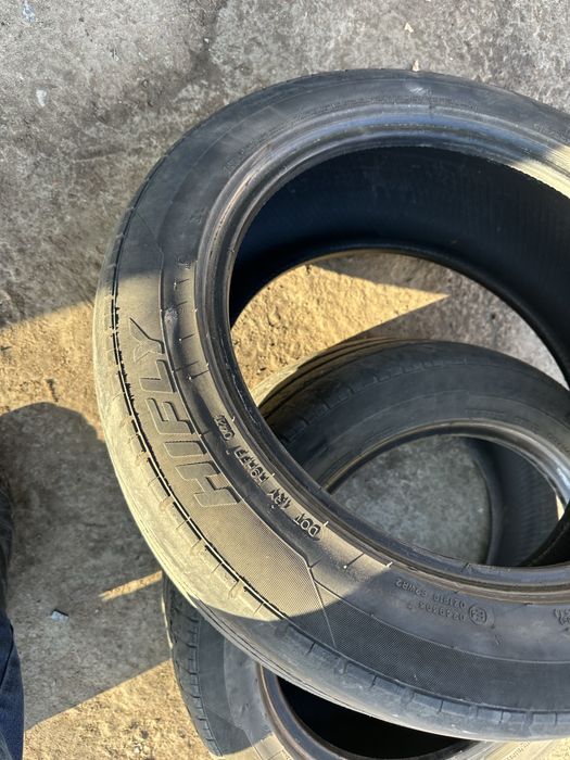 Продам шины бу резину  летние размер 215|55R17