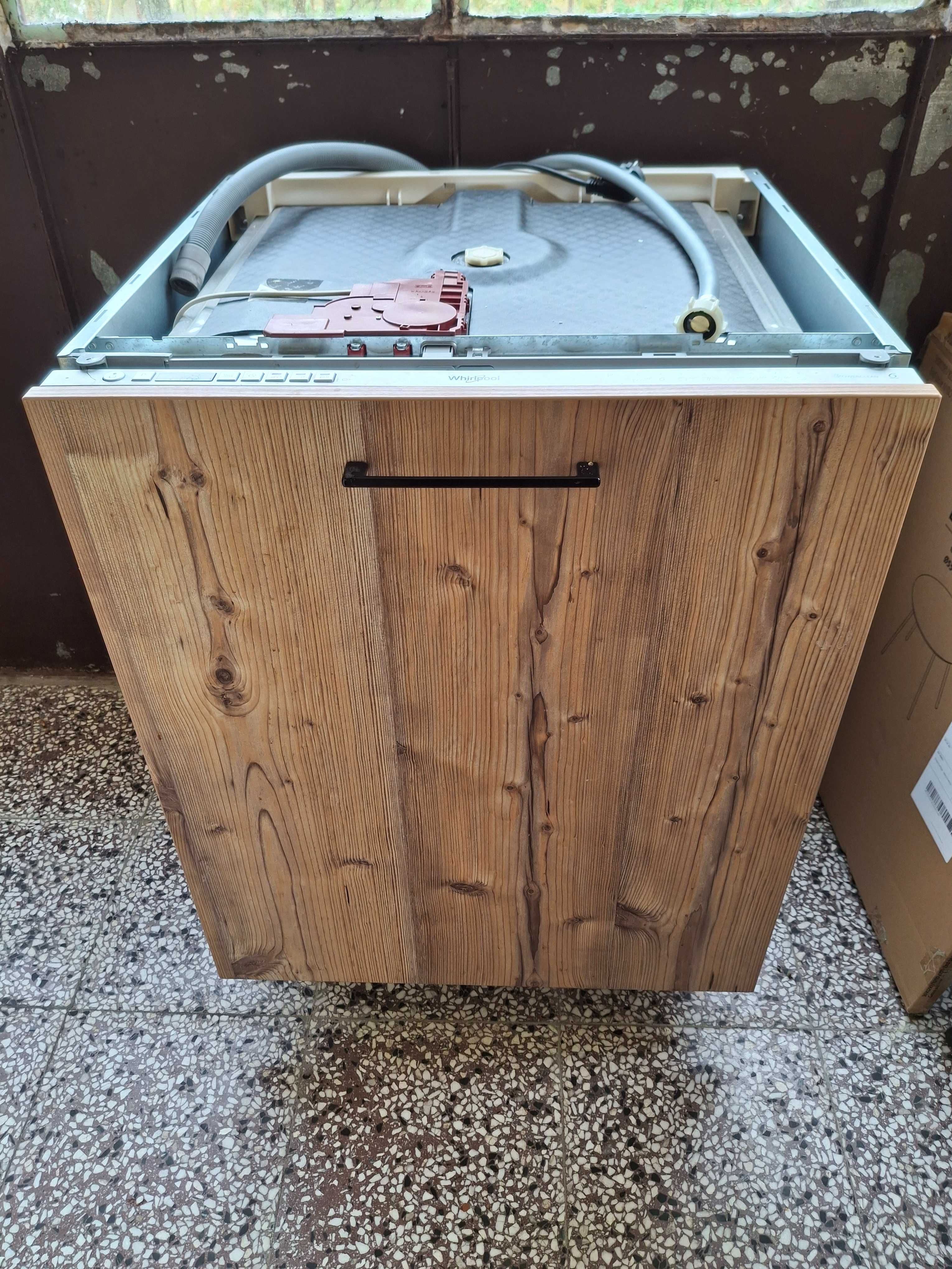 Съдомиялна Whirlpool