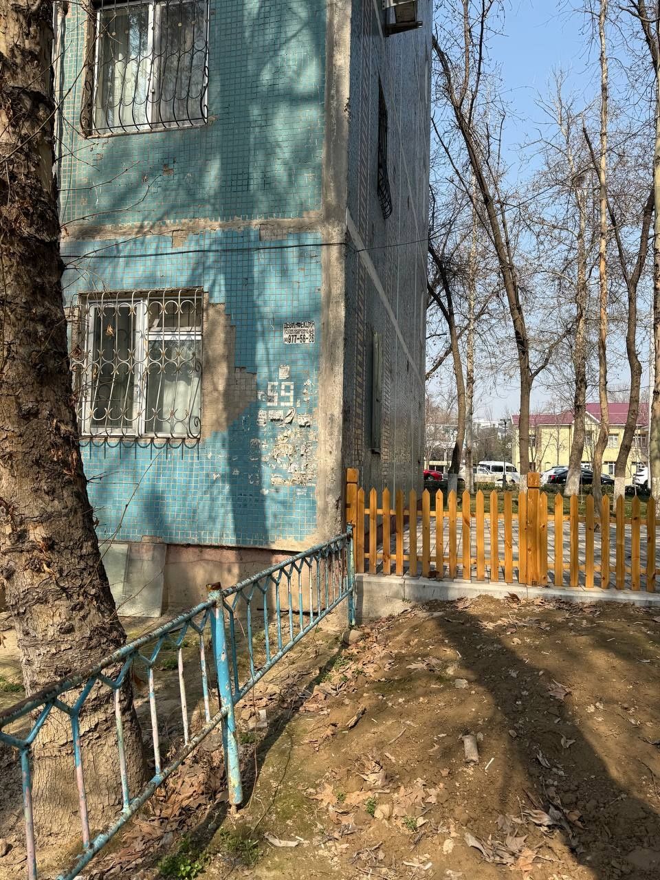 Продаю свою 2-комнатную квартиру под нежилое или жилое. 2/1/9 Торец