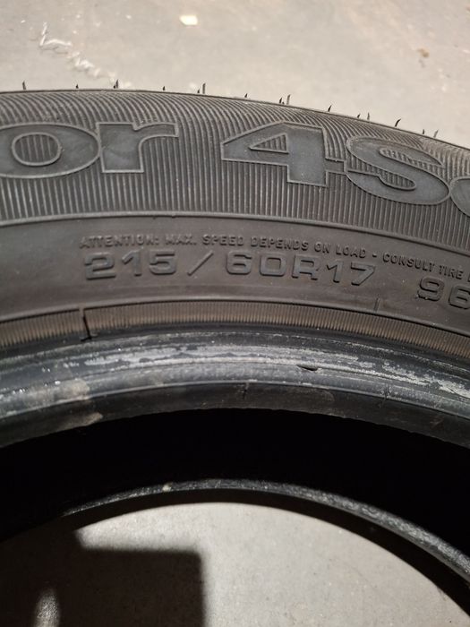 4  Anvelope M+S  215 60 r17 Goodyear