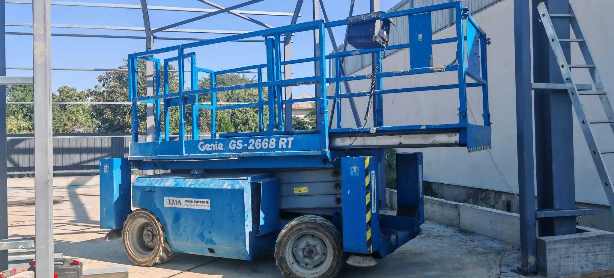 Închirieri Stivuitoare si nacele foarfeca si articulate