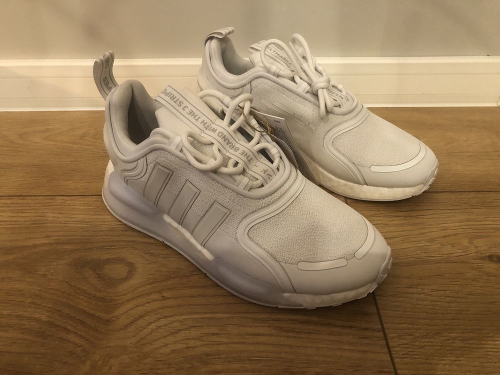 Adidas NMD_V3 дамски спортни обувки маратонки